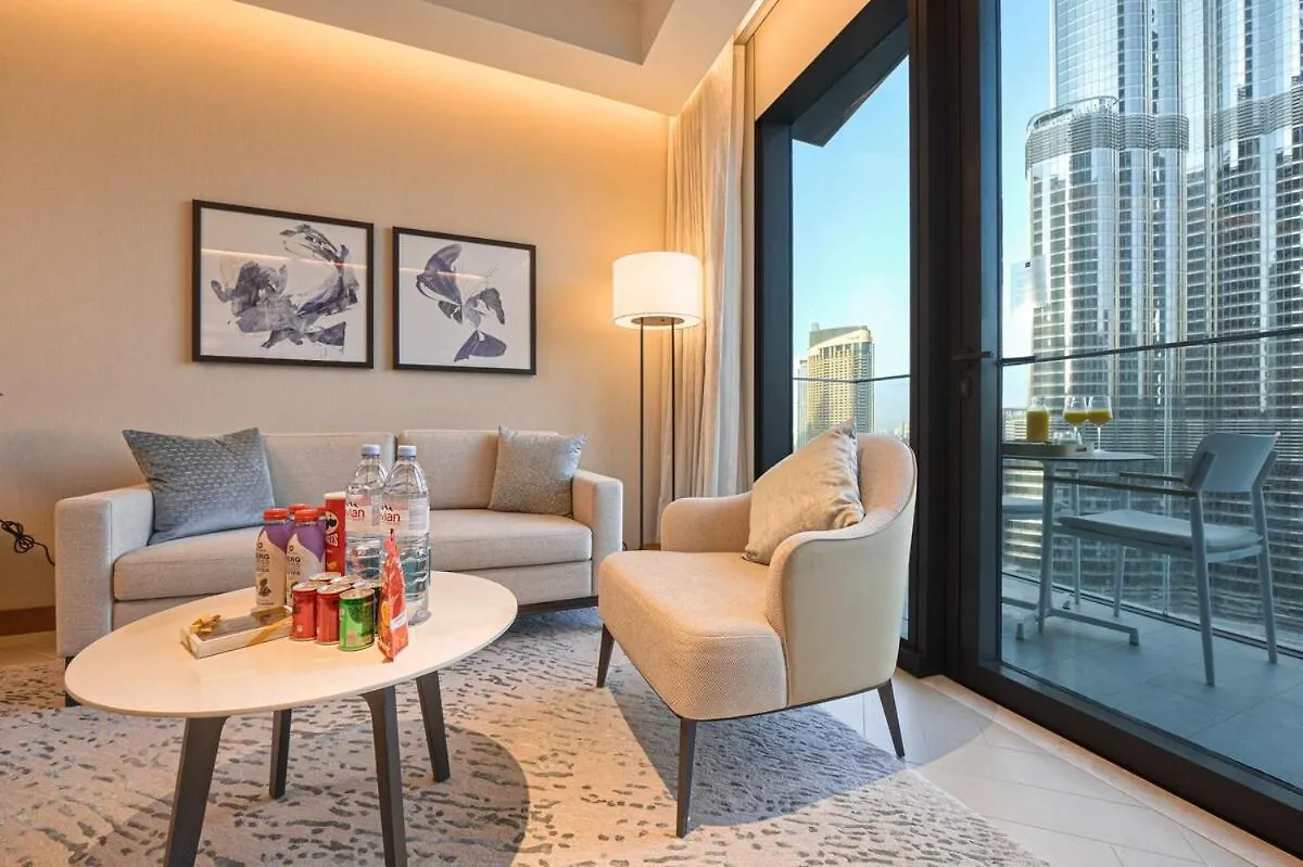 Venetian - Luxury Living Burj Khalifa View & Massage Chair Dubai Apartment